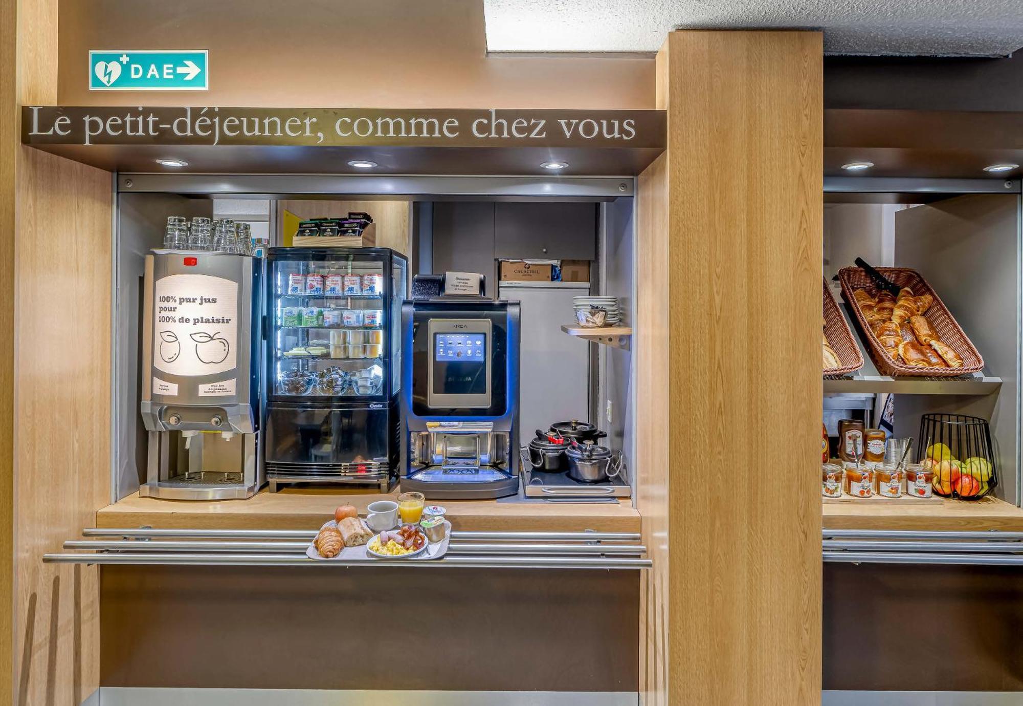 B&B Hotel Bordeaux Лормон Екстериор снимка