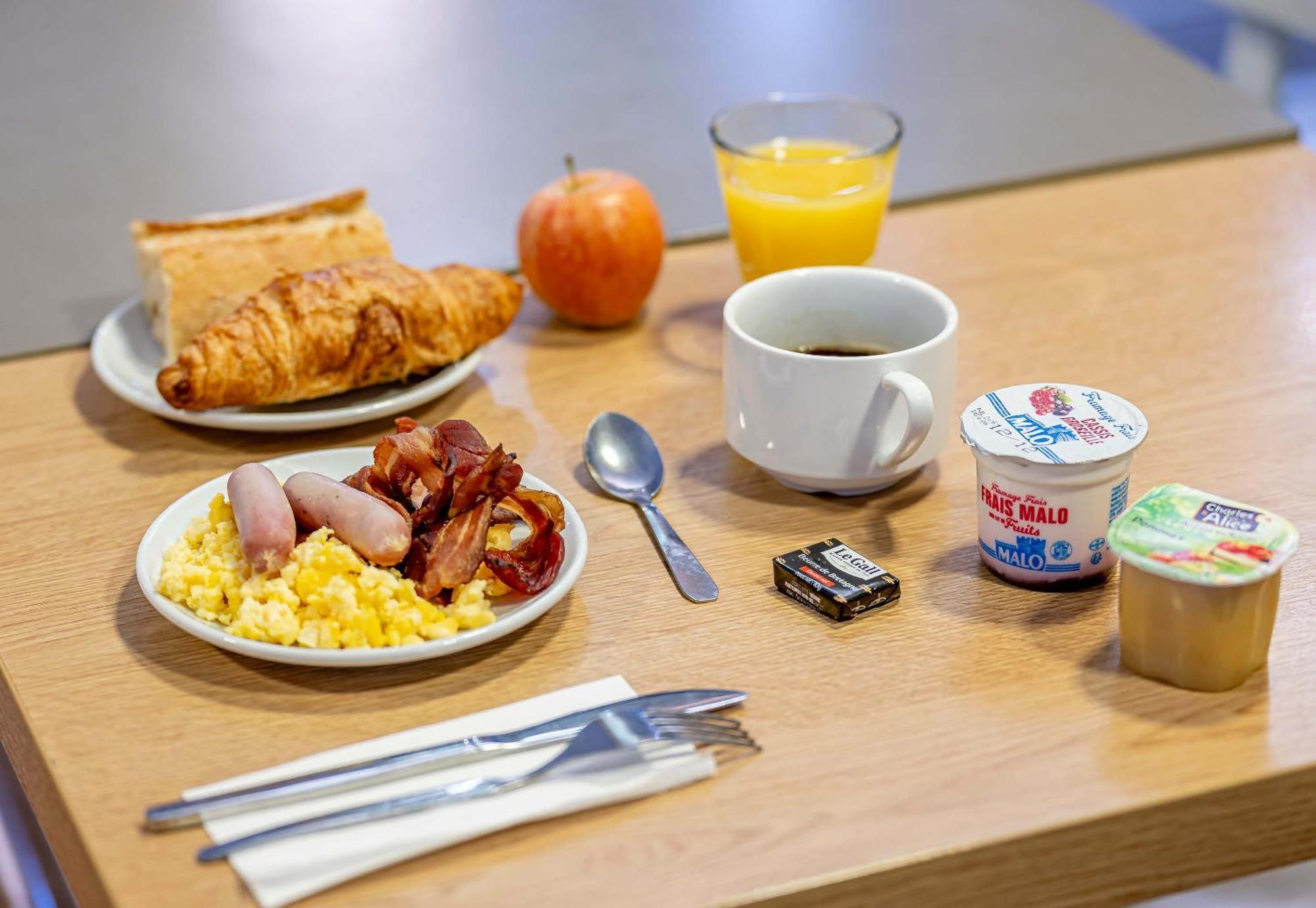 B&B Hotel Bordeaux Лормон Екстериор снимка
