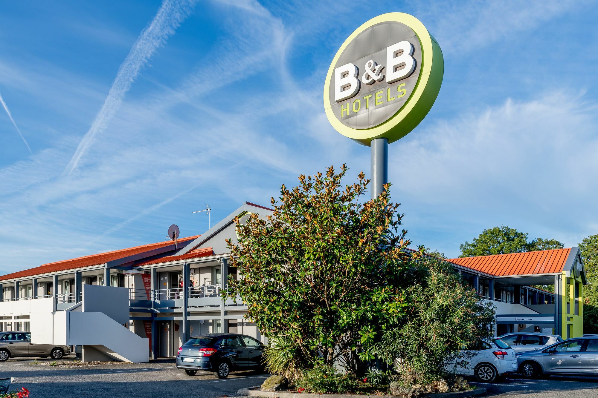 B&B Hotel Bordeaux Лормон Екстериор снимка