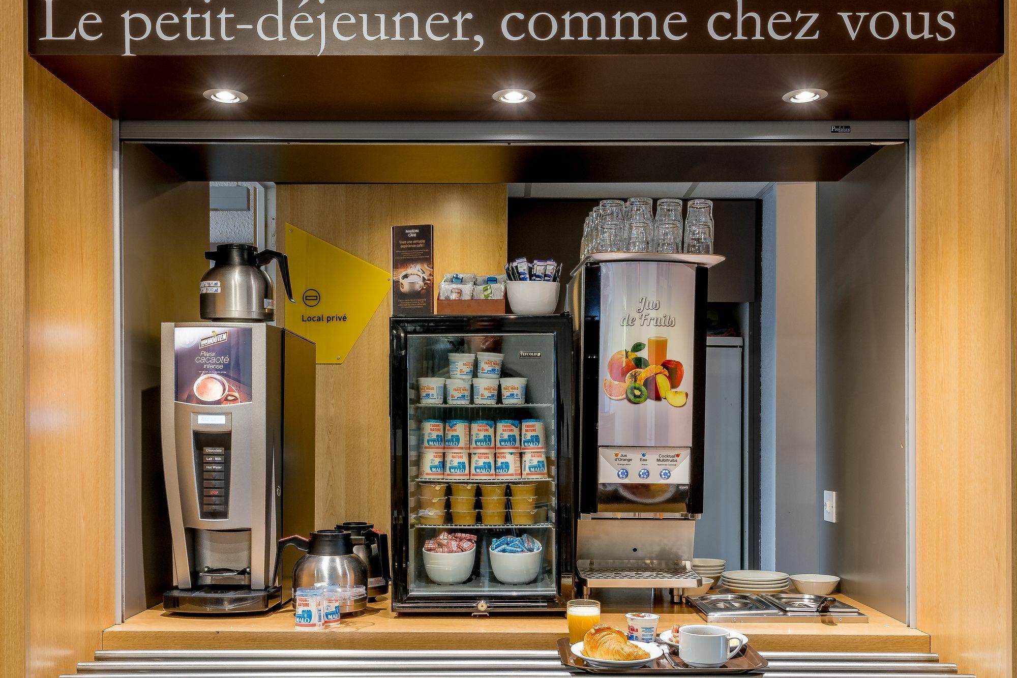 B&B Hotel Bordeaux Лормон Екстериор снимка