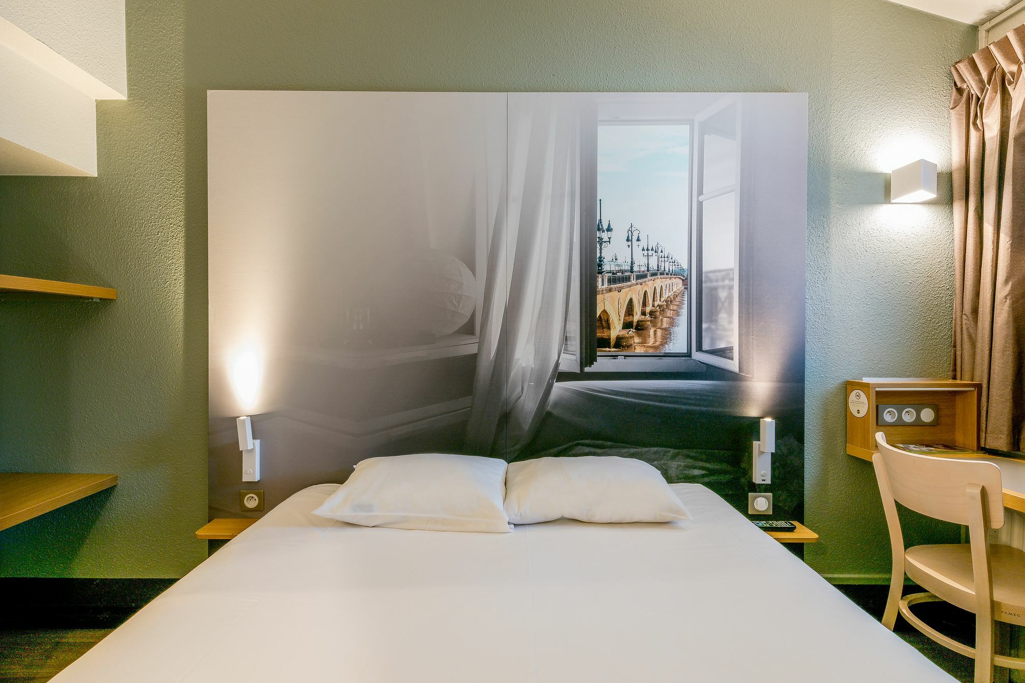 B&B Hotel Bordeaux Лормон Екстериор снимка
